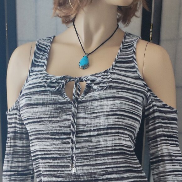 Stylish Michael Michael Kors Gray Marbled Top Keyhole Cold Shoulder Sz M - Picture 3 of 12